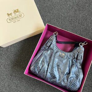 COACH Authentic Limited Edition Blue Snakeskin Leather Y2K Bag